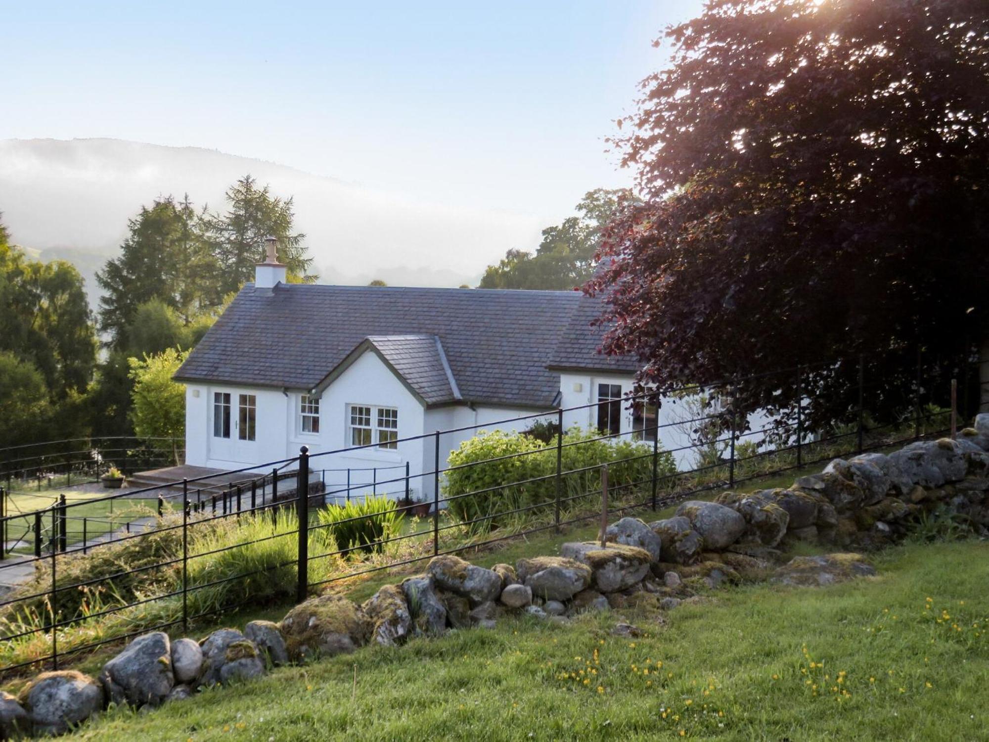 Tummel Cottage Foss Buitenkant foto